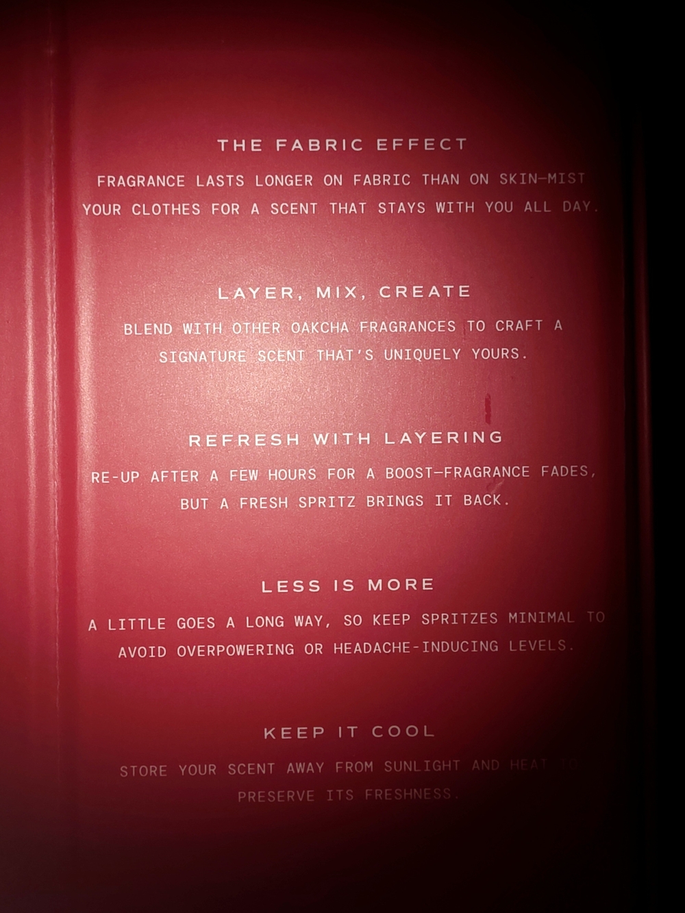Oakcha Fragaria Script Extrait de Parfum — Red - Picture 3 of 6